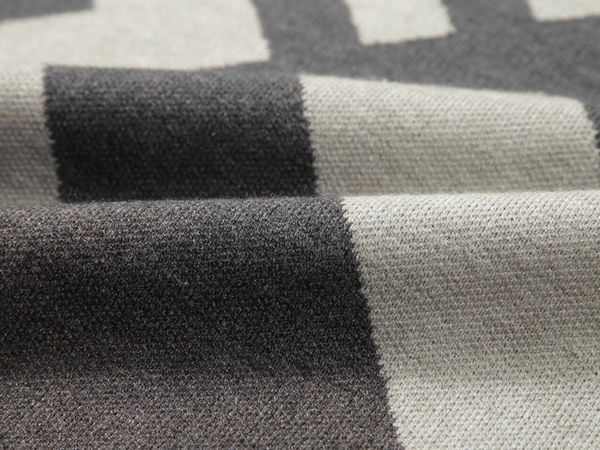 ブランドセーター素材ディテール